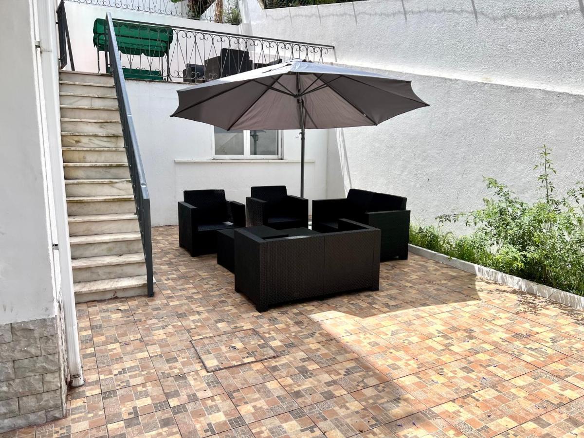 Oieras Beach Suite 2 - Large Double Room With En-Suite Bathroom And Balcony Oeiras Exterior photo
